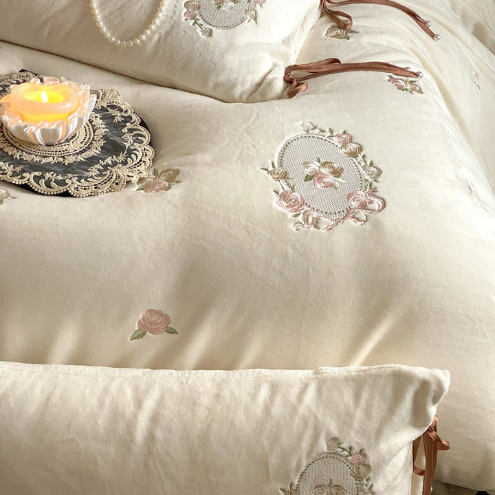 Vintage-inspirierte gestickte Leinenmischung Bettwäsche und Kissenbezug Set