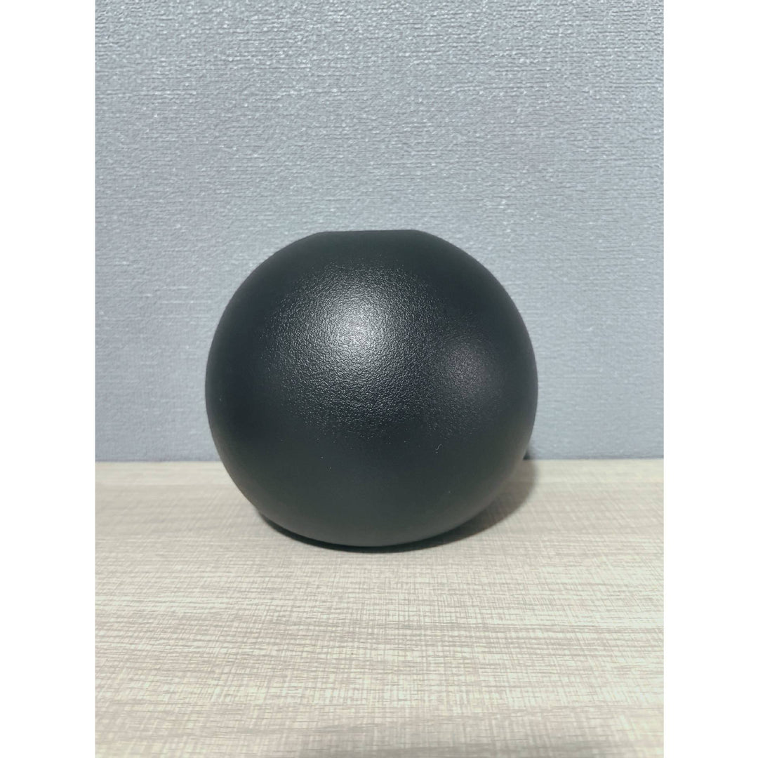 Minimalistische Keramiksphärenpflanzer Karnz