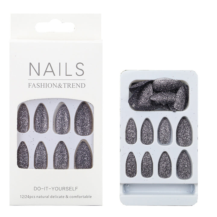 Glitzernde mandelförmige Press-On Nagelspitzen Karnz