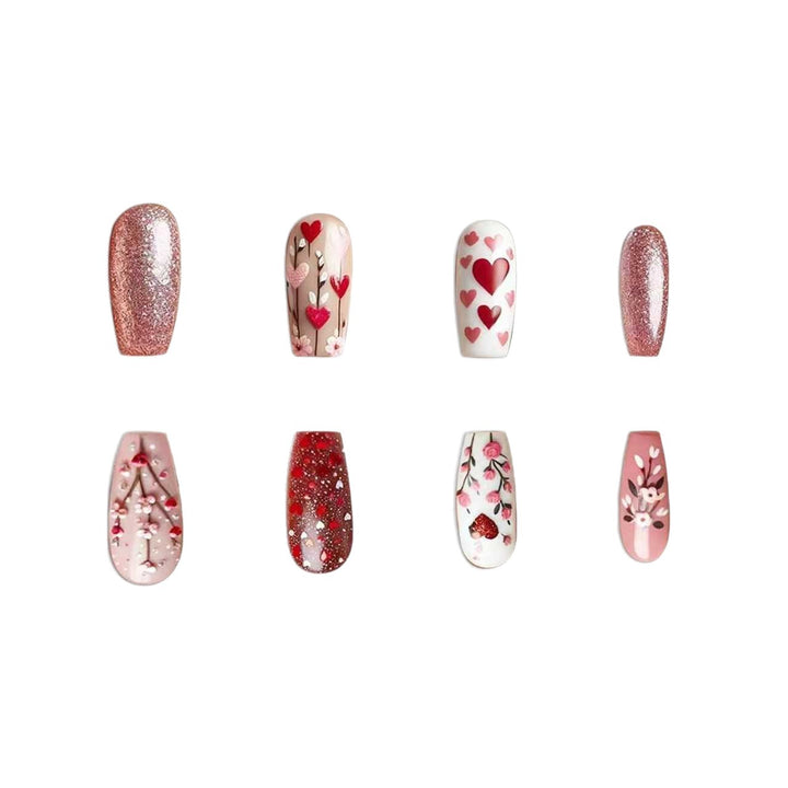 Künstlerische florale Nagelkunst Karnz