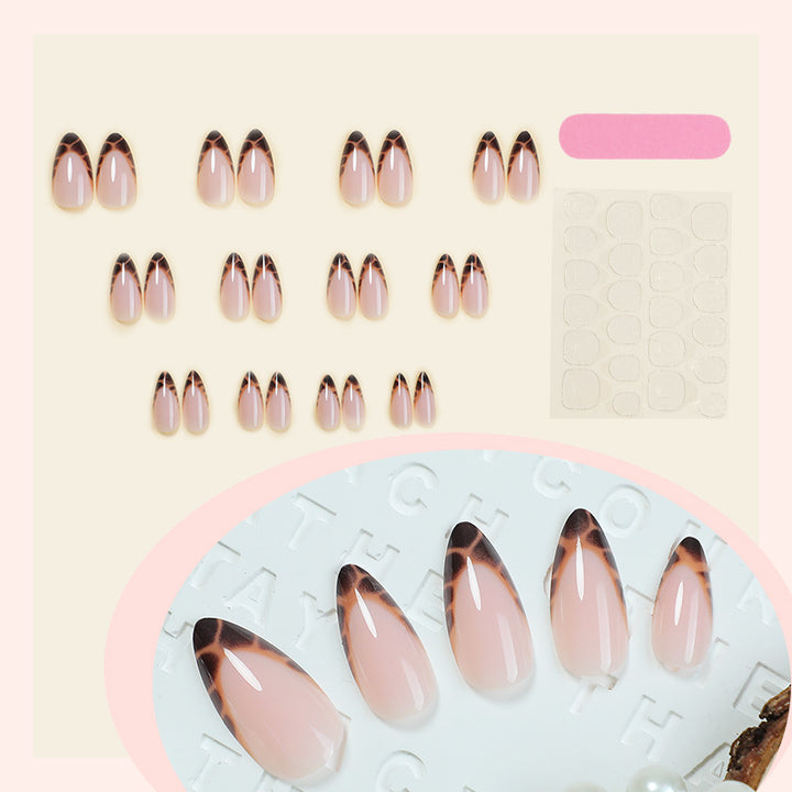Stylisches Acryl French Tip Press-On Nagel Set Karnz