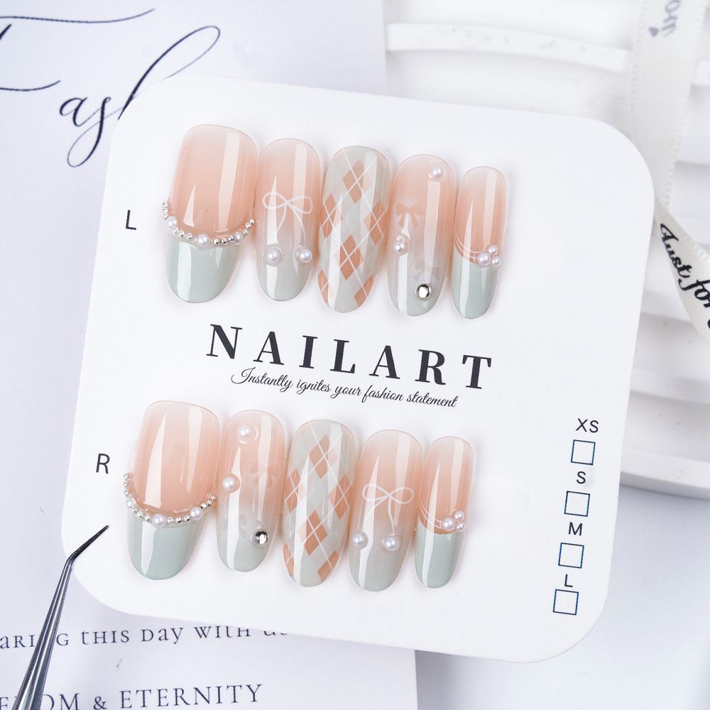 Künstlerisches 3D Schmetterling Press-On Nagelset Karnz