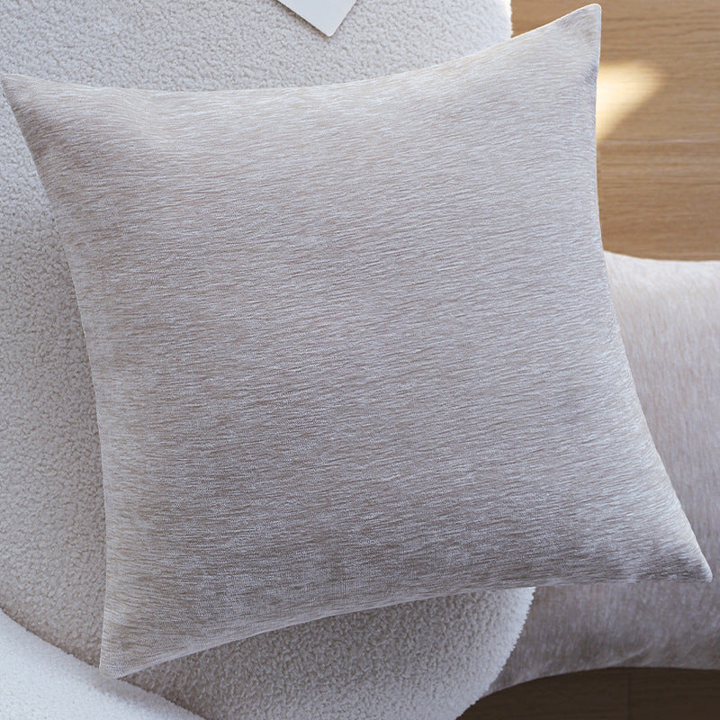 Quadratischer Kissenbezug aus soften Chenille-Samt mit melierter Struktur Karnz