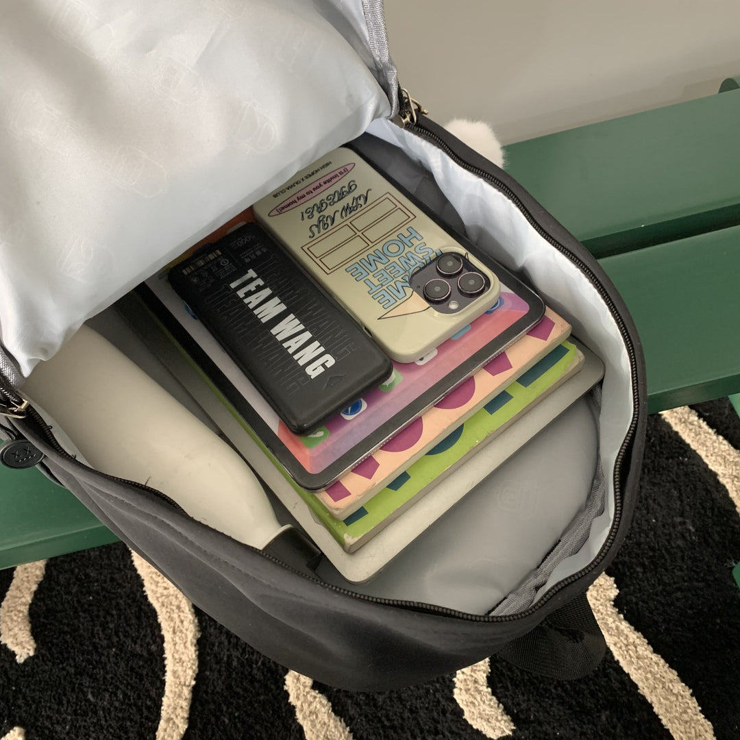 Praktischer Rucksack mit Farbenfrohen Applikationen Karnz