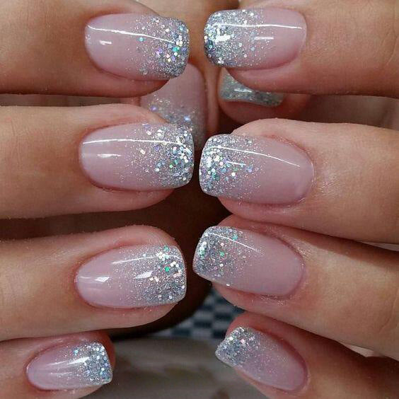 Glitzernde Press-On Nagelkollektion Karnz