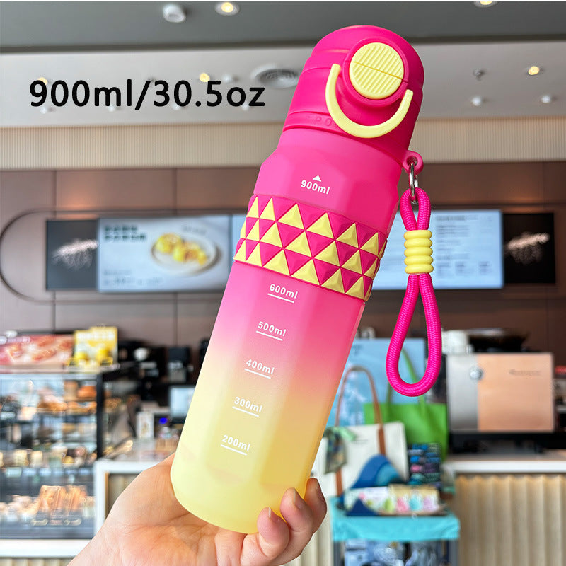 Damen Sportliche Wasserflasche mit praktischer Messskala Karnz