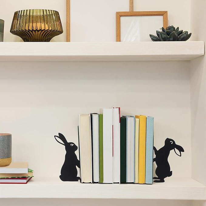 Dekorative Hasen Buchstützen
