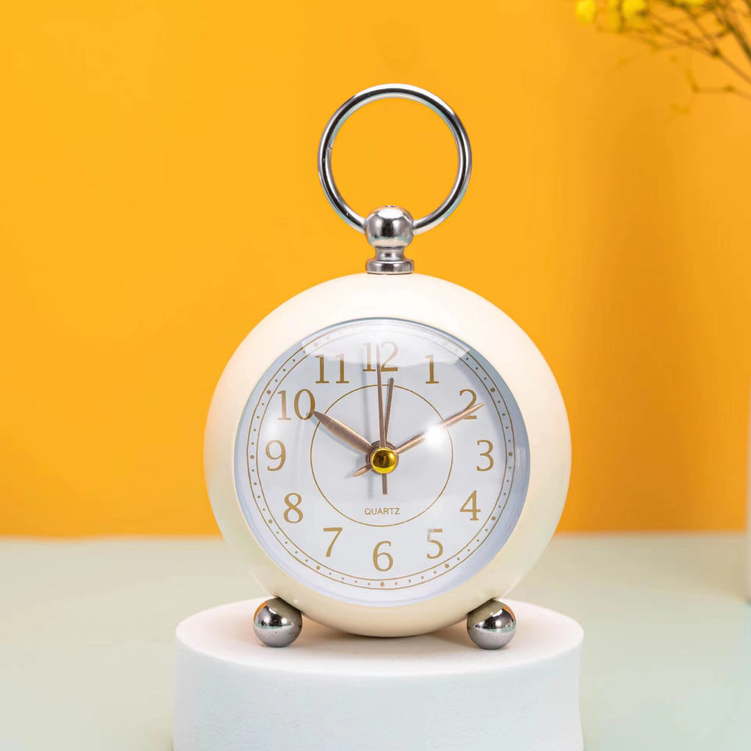 Klassischer Tischwecker Im Nostalgischen Design Karnz
