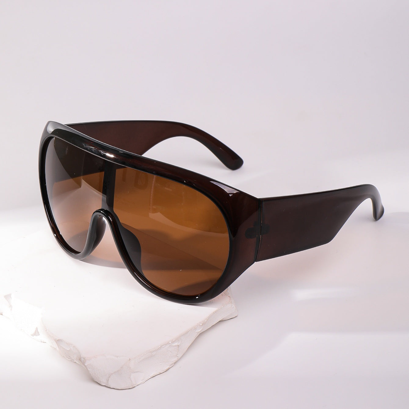 Damen oversized Sonnenbrille im modernen Design mit UV-Schutz Karnz