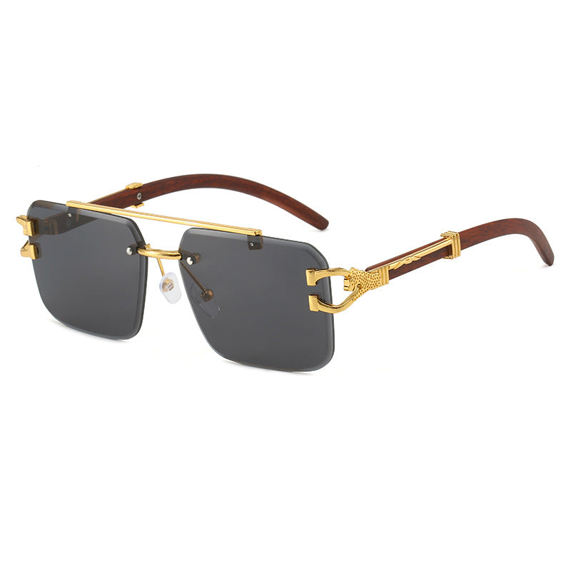Damen exklusive Designer-Sonnenbrille mit luxuriösen Akzenten Karnz