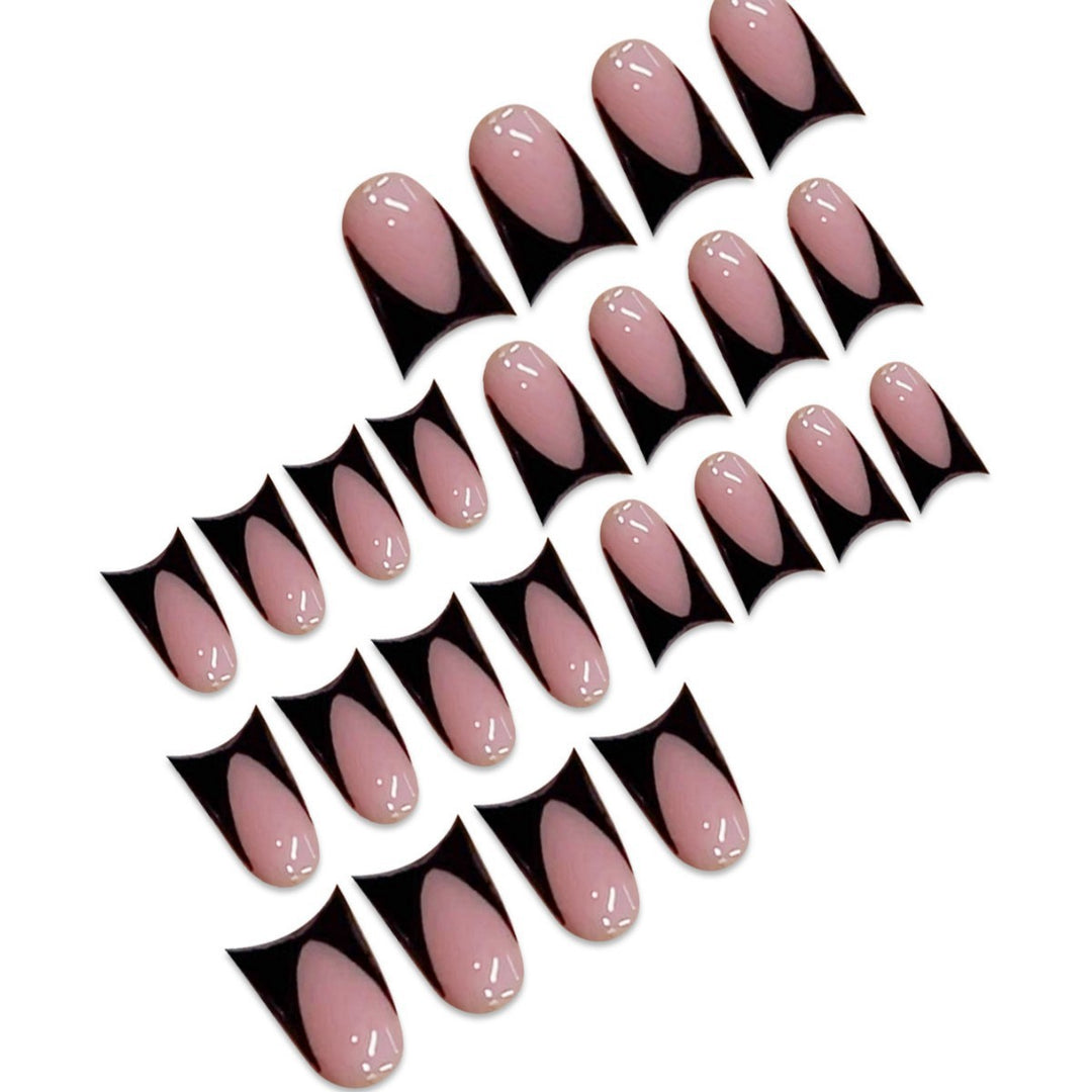 Elegante Stiletto Press-On Nagelerweiterungen Karnz