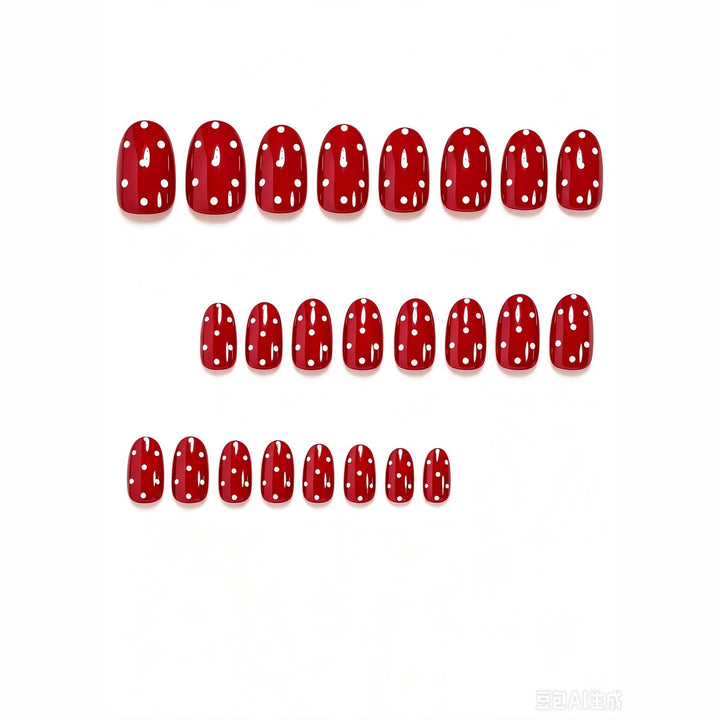 Verspieltes Punkte-Press-On-Nagelkunst-Design Karnz
