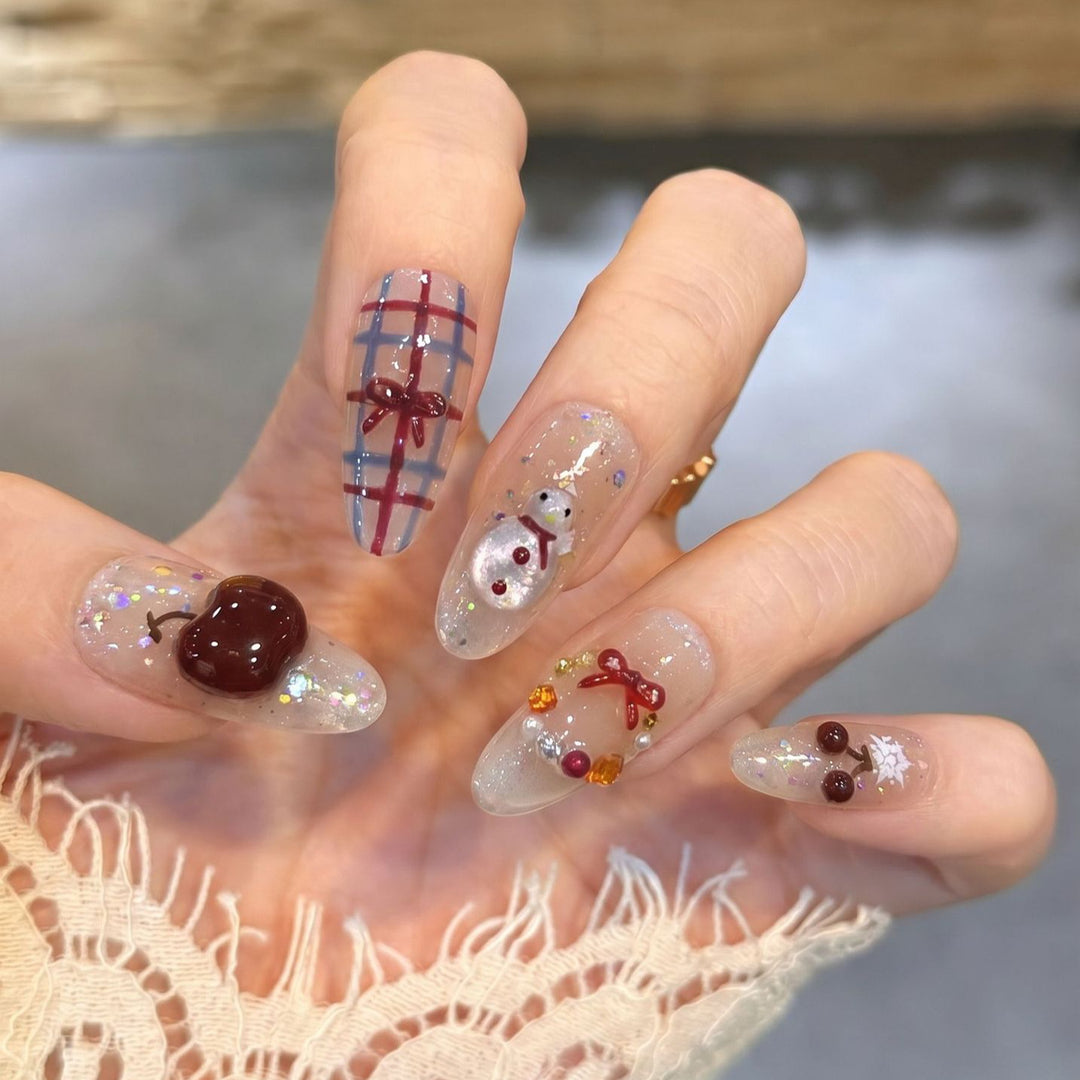 Winter-Themed Press-On Nail Art Set Karnz