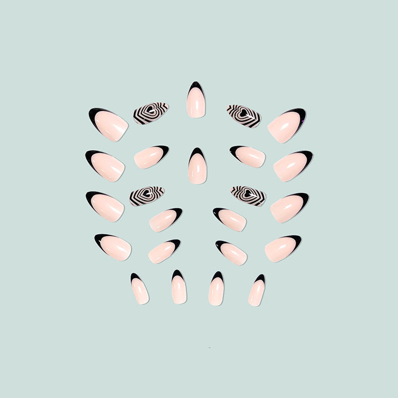 Kreative Stiletto Kunstnägel Karnz