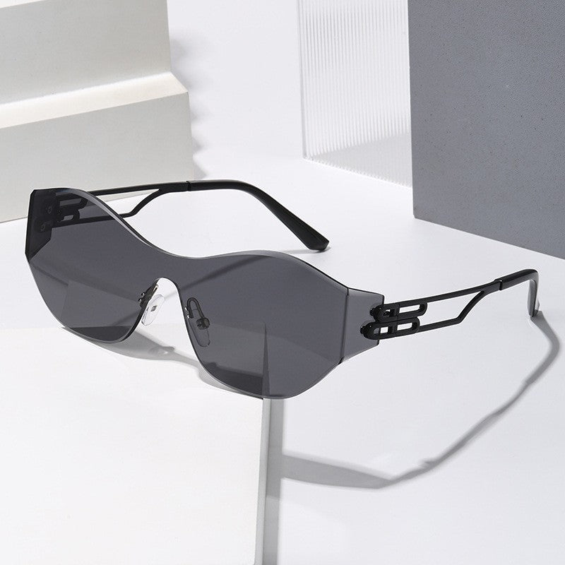 Futuristische Winkelschutz-Sonnenbrille