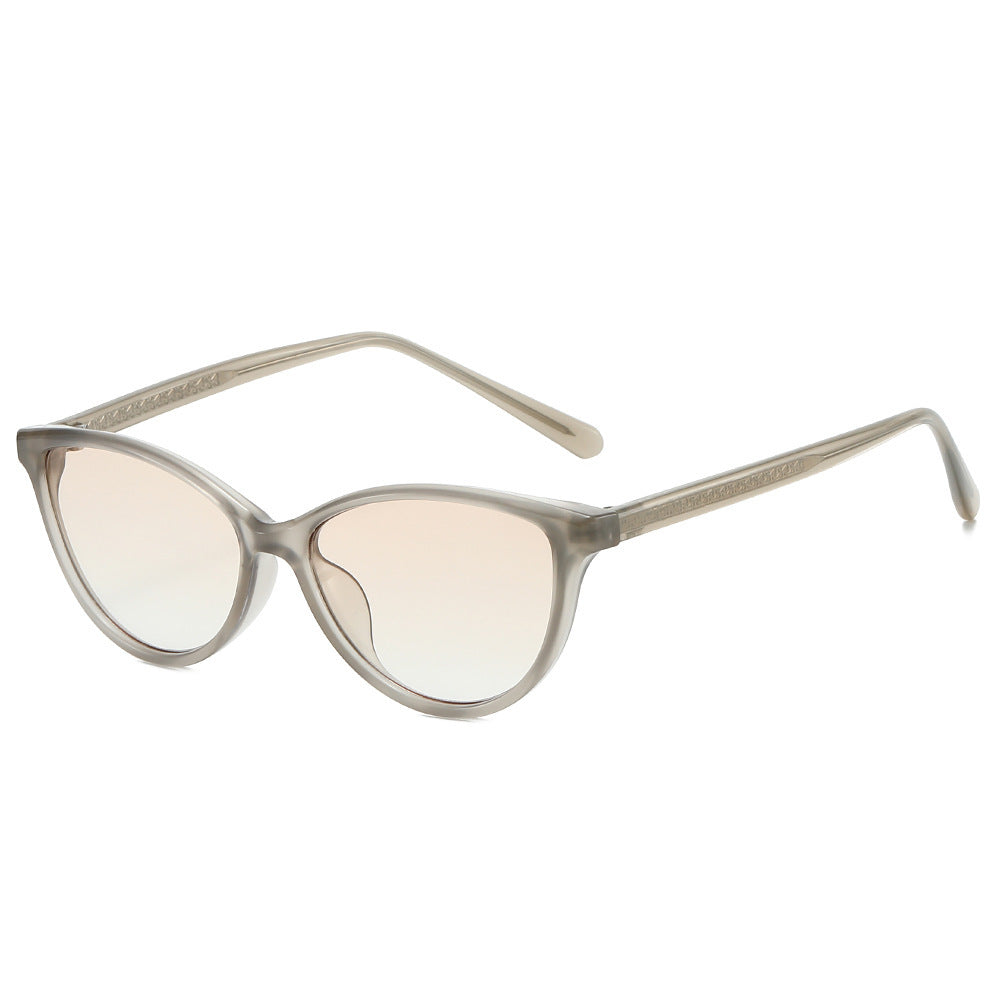 Damen Cat-Eye Sonnenbrille mit stilvollen Akzenten Karnz
