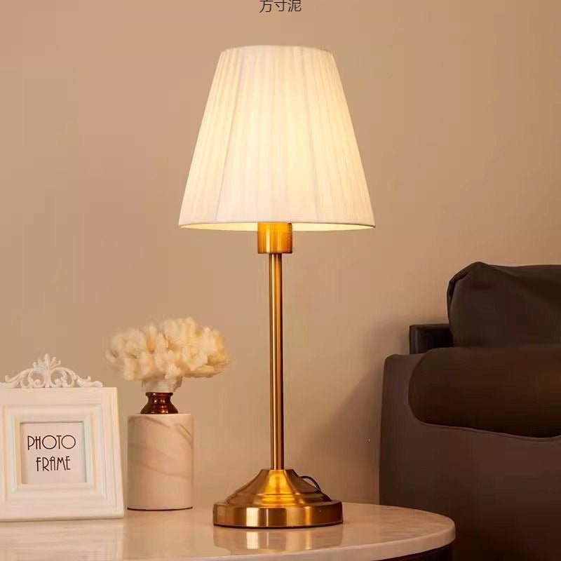 Moderne Tischlampe