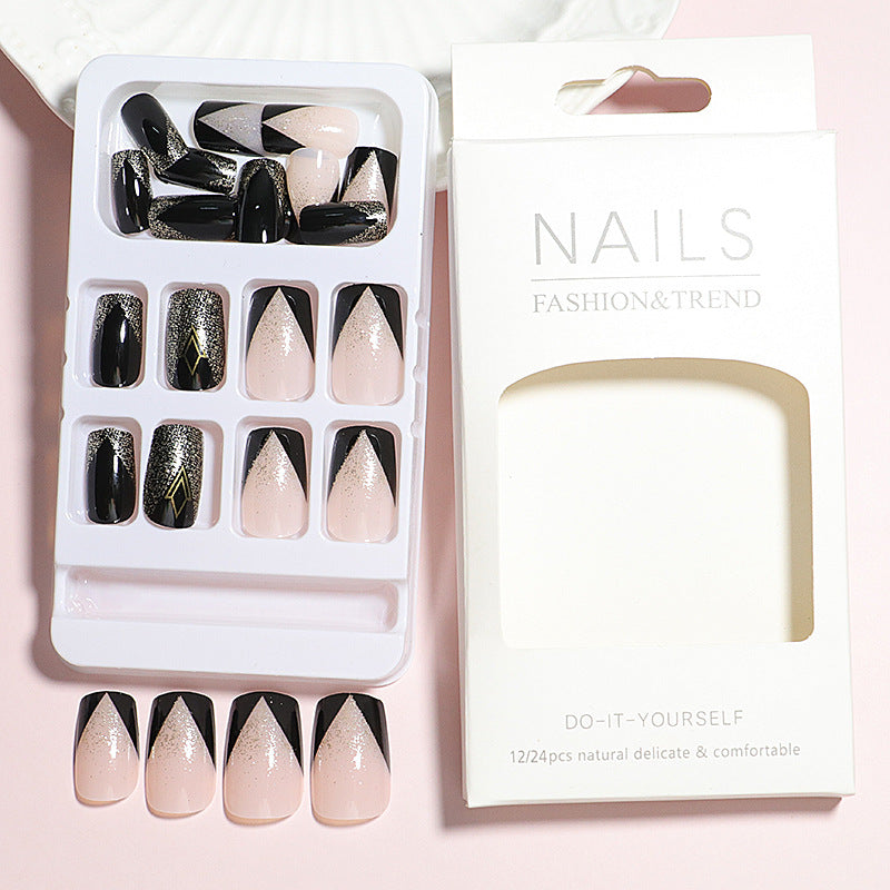 Elegantes Press-On Nagelkunstset mit geometrischem Design Karnz