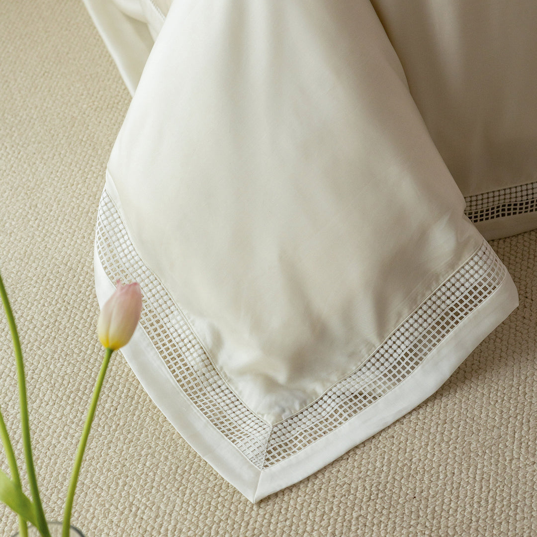 Minimalist Baumwollsatin Bettbezugset mit Mikro-Karo-Rand