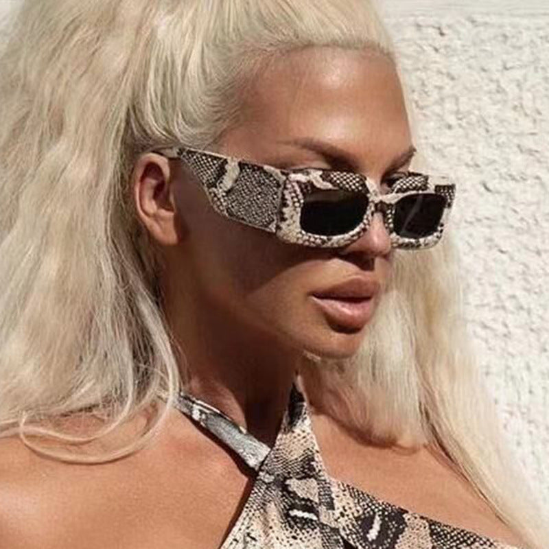 Damen extravagante Sonnenbrille mit auffälligem Schlangenmuster Karnz