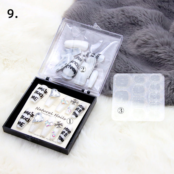 Elegantes vorgefertigtes Drucknagel-Set Karnz