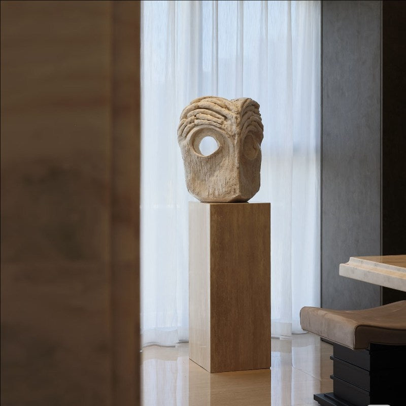Künstlerische abstrakte Skulptur