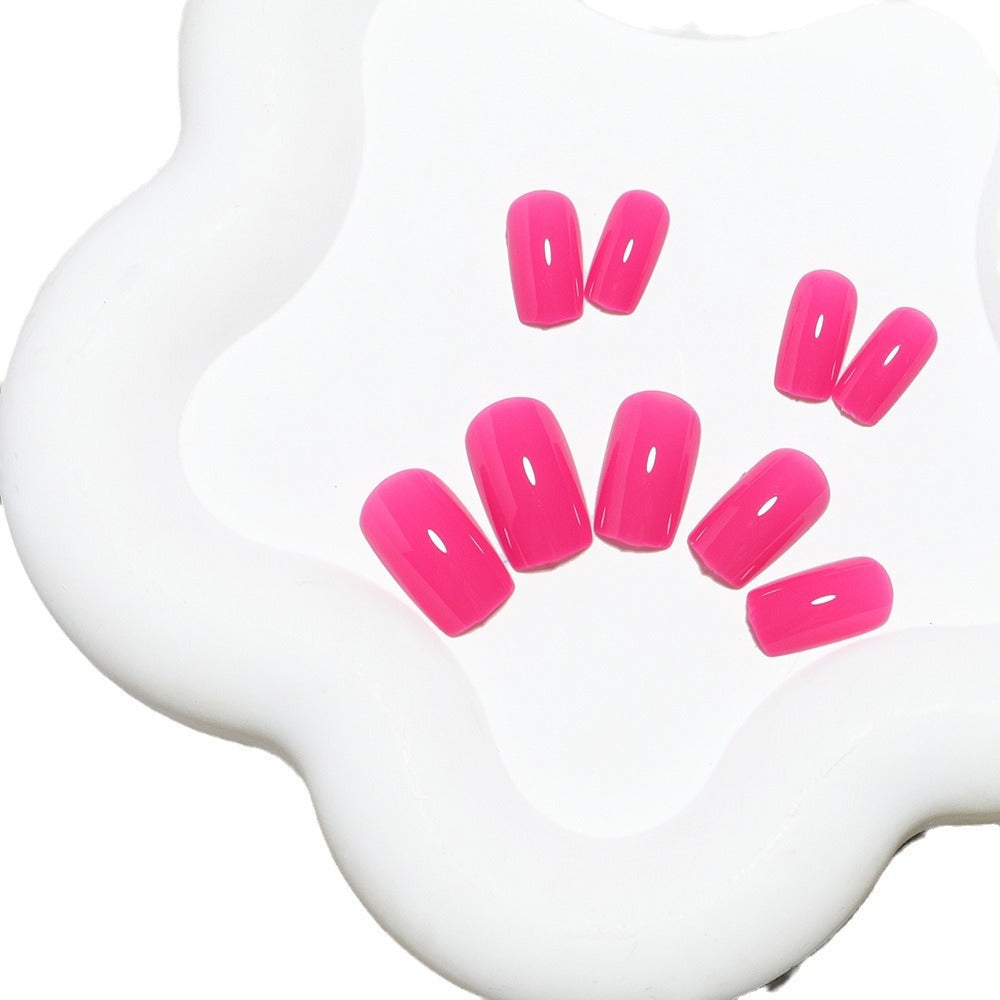 Glänzendes geformtes Press-On-Nagelset Karnz