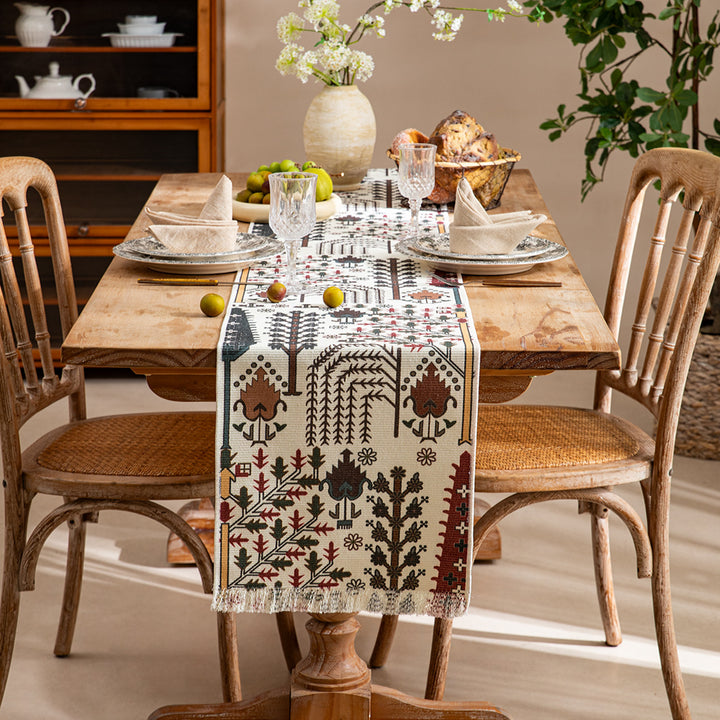 Gewebter Tischläufer mit Blumenjacquard, Fransen und Baumwollmix