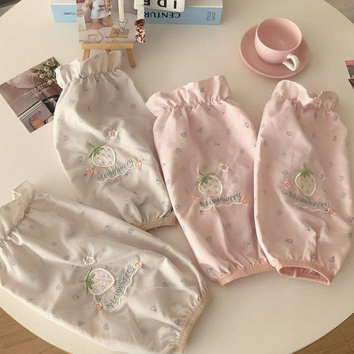 Handgelenkschutz mit Niedlichem Erdbeerdesign Karnz