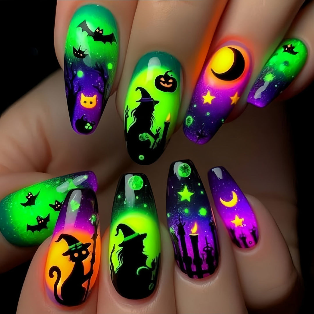 Künstlerische Halloween Themen Nagelkunst Karnz