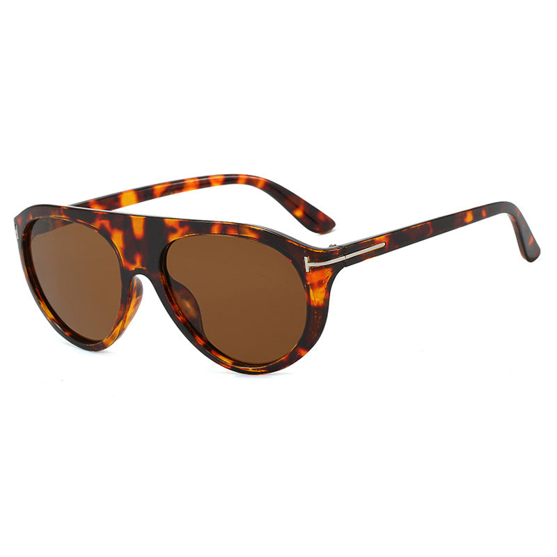 Damen Cat-Eye Sonnenbrille mit schützendem UV-Filter und verspiegelten Gläsern Karnz