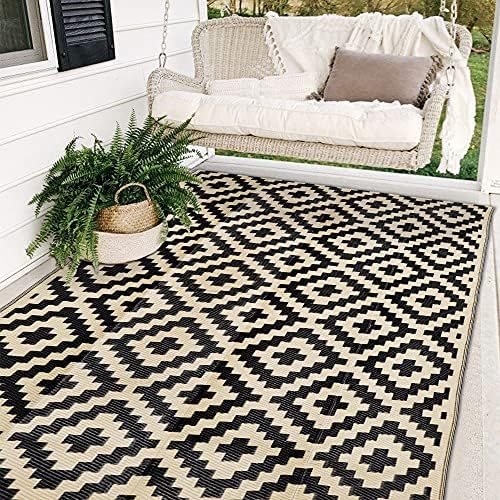Geometrisch gemusterter Outdoor-Teppich