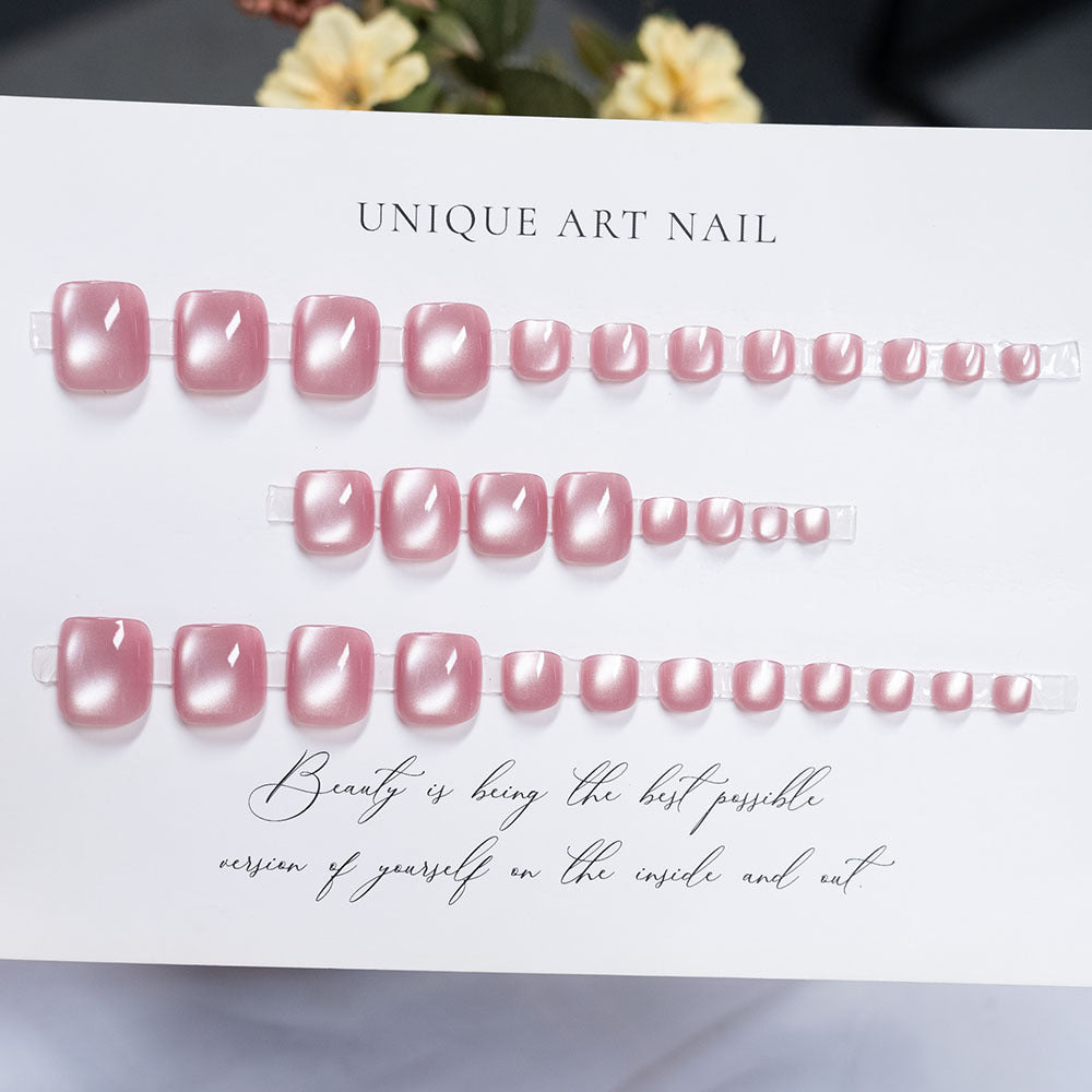 Elegante Metallische Nagelkunst