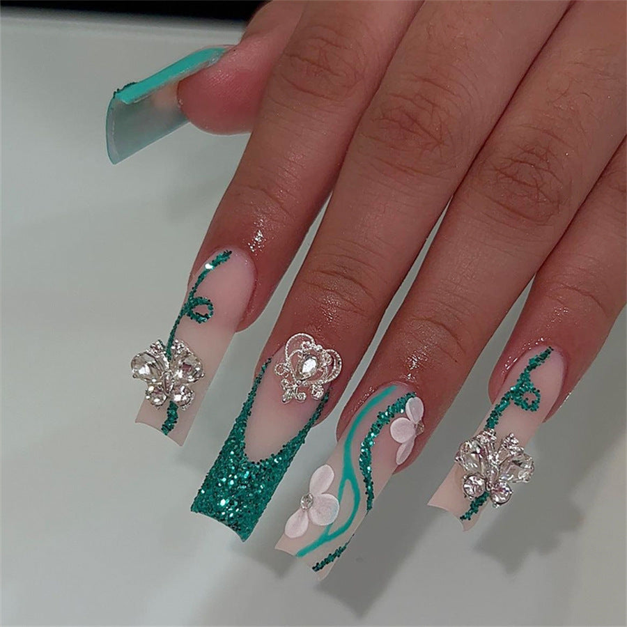 Dekorativer Nageldesign-Set Karnz
