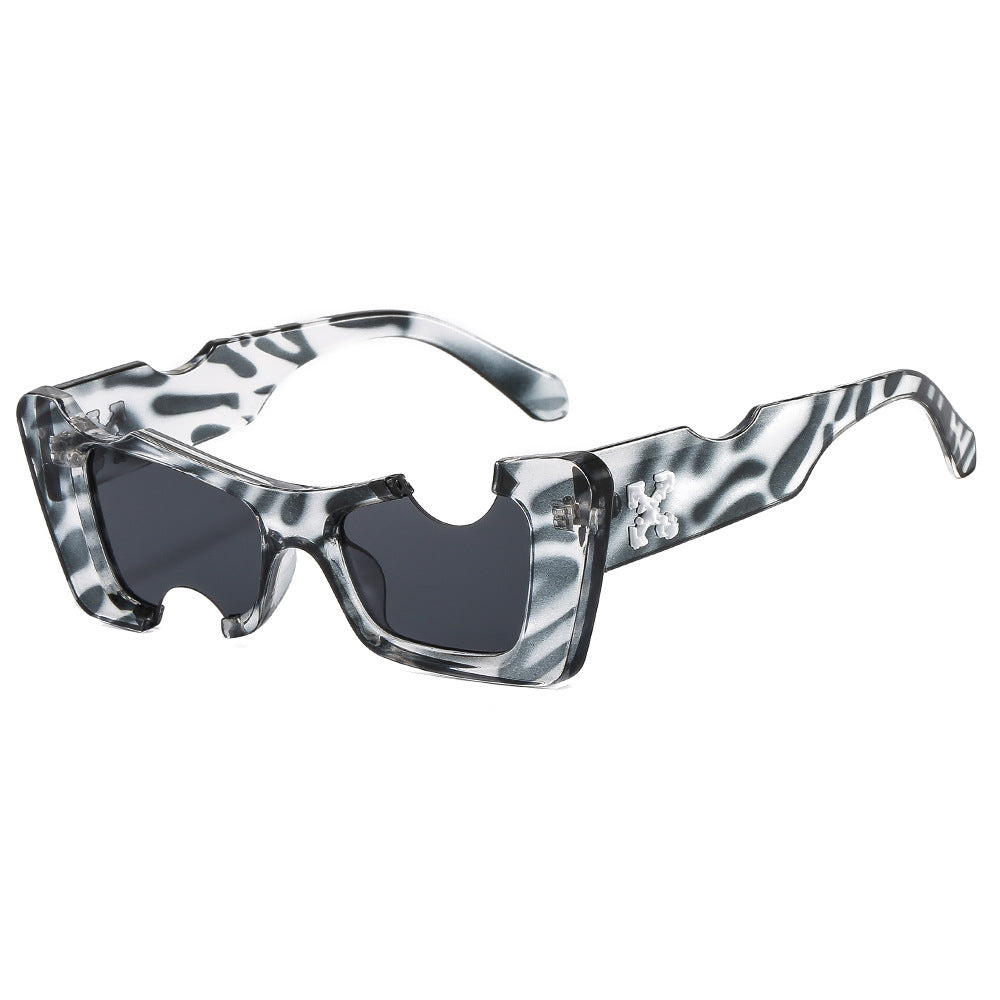 Damen futuristische Designer-Sonnenbrille Karnz