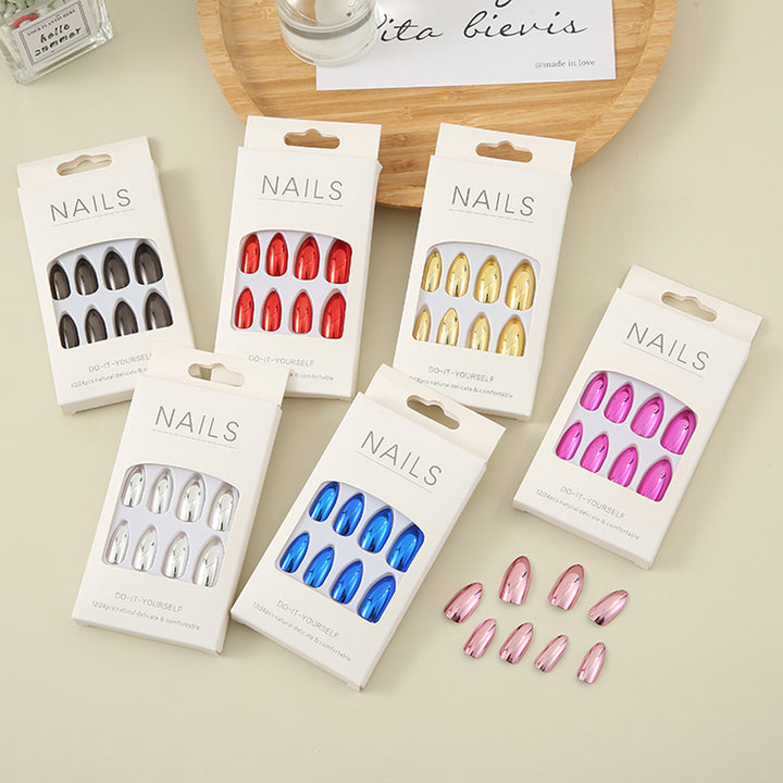 DIY Press-On Nail Set mit Premium-Finish Karnz