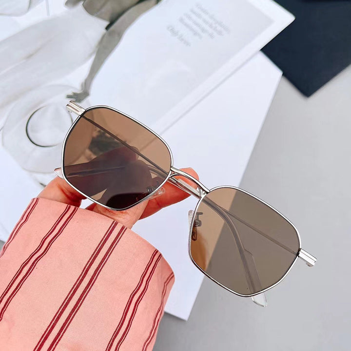 Quadratische Sonnenbrille mit Hochwertigem Rahmen Karnz