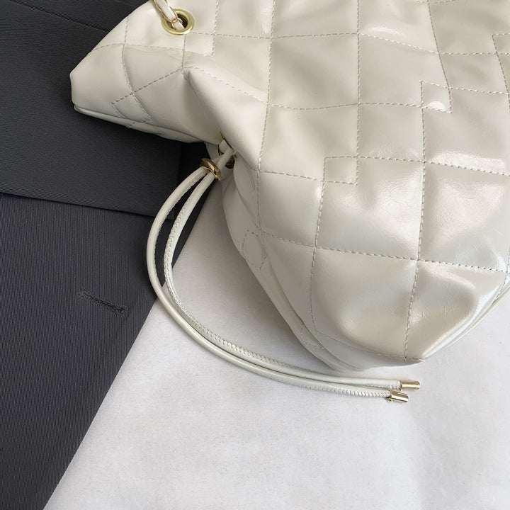 Gepolsterte Lackleder Schlafftragetasche