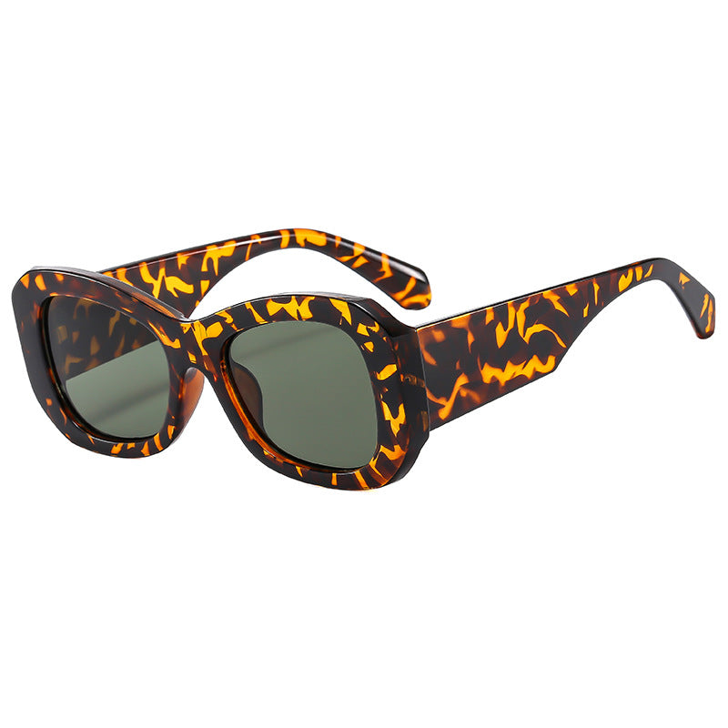 Damen Futuristische Sonnenbrille mit markantem Rahmen Karnz