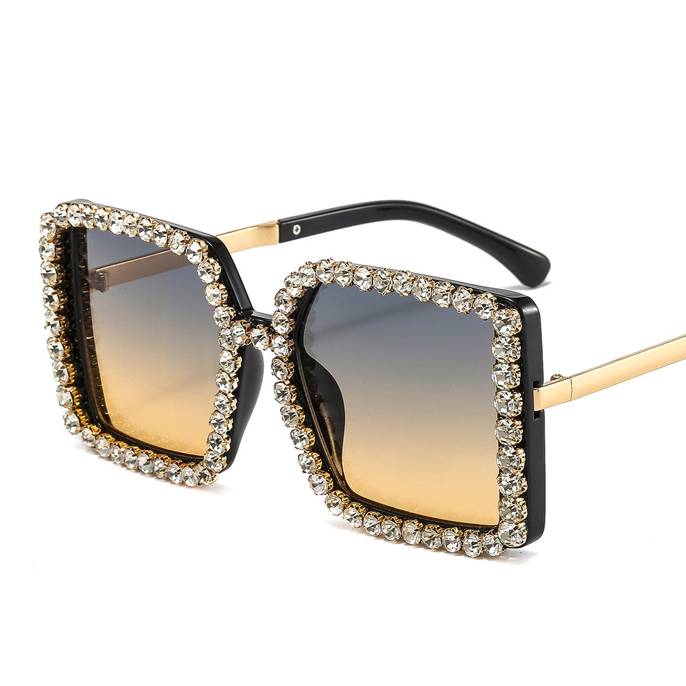 Damen glamouröse Sonnenbrille mit quadratischem Rahmen Karnz