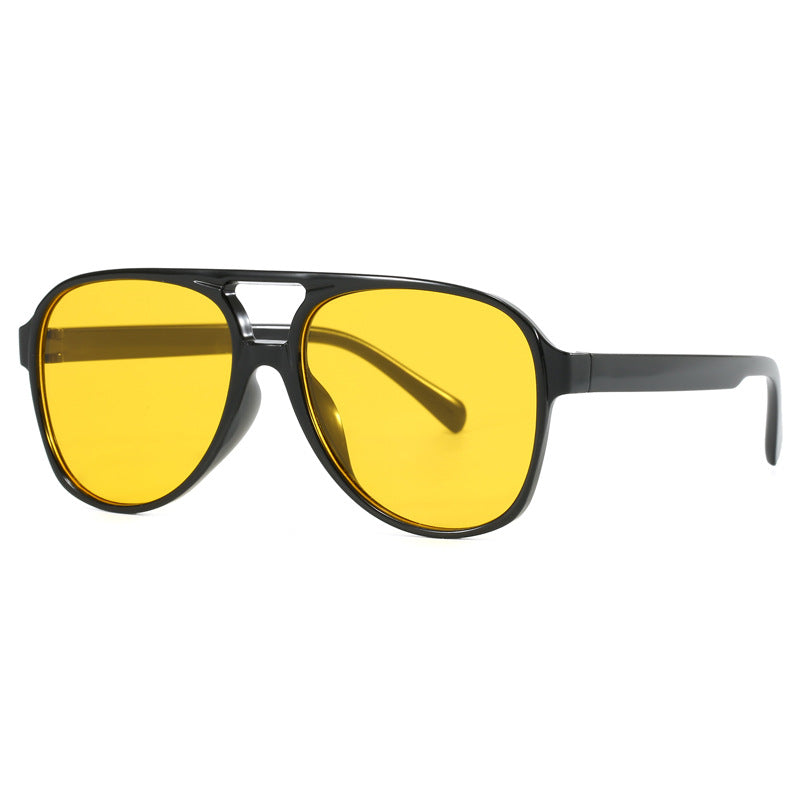 Damen Oversized Sonnenbrille mit sportlichem Design Karnz