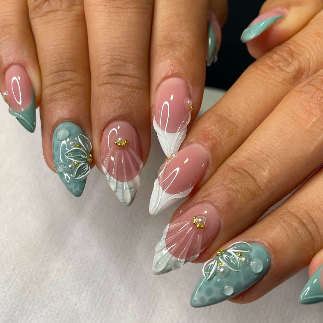 Dekorative florale Stiletto Press-On Nägel Karnz