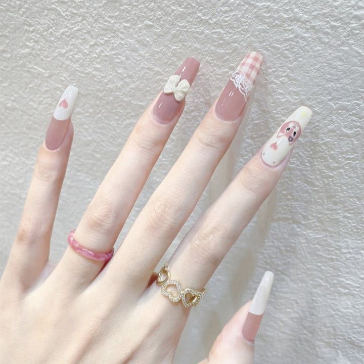 Kreatives thematisiertes Press-On-Nagelkunst-Set