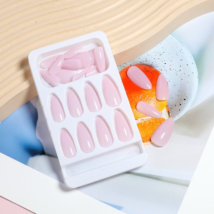 Press-On Nail Kit mit Mandelform und natürlichem Finish Karnz