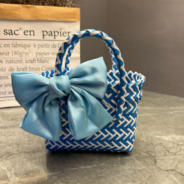 Verspielte und Handgefertigte Mini-Tasche Karnz