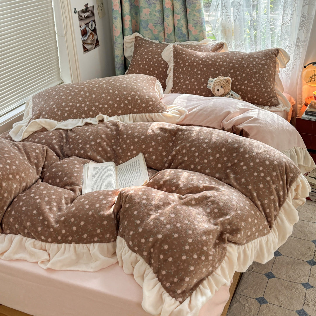 Floral Rüsch Plush Komforter Set