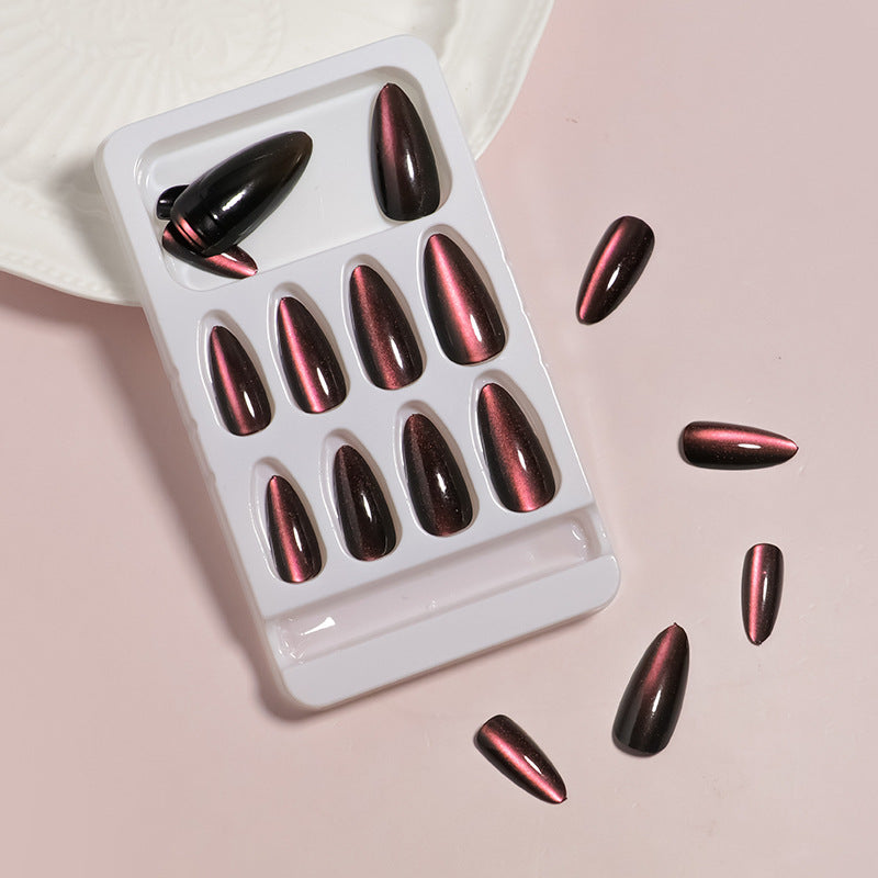 DIY Press-On Nail Kit mit natürlichem Finish Karnz