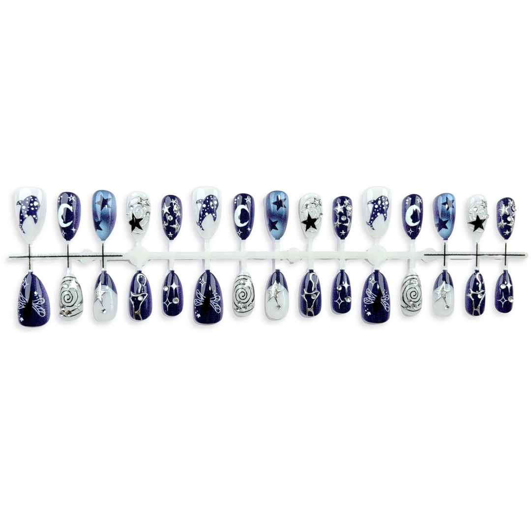 Himmlisches Design Press-On Nagelkunst Set