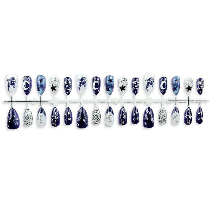 Himmlisches Design Press-On Nagelkunst Set