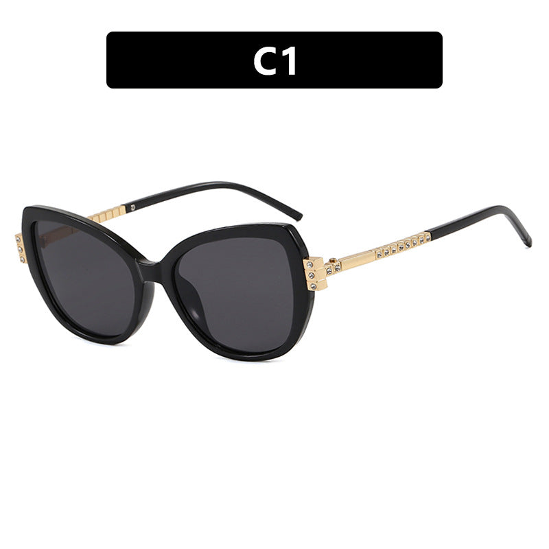 Damen oversized Sonnenbrille mit schützendem UV-Filter und eleganten Akzenten Karnz